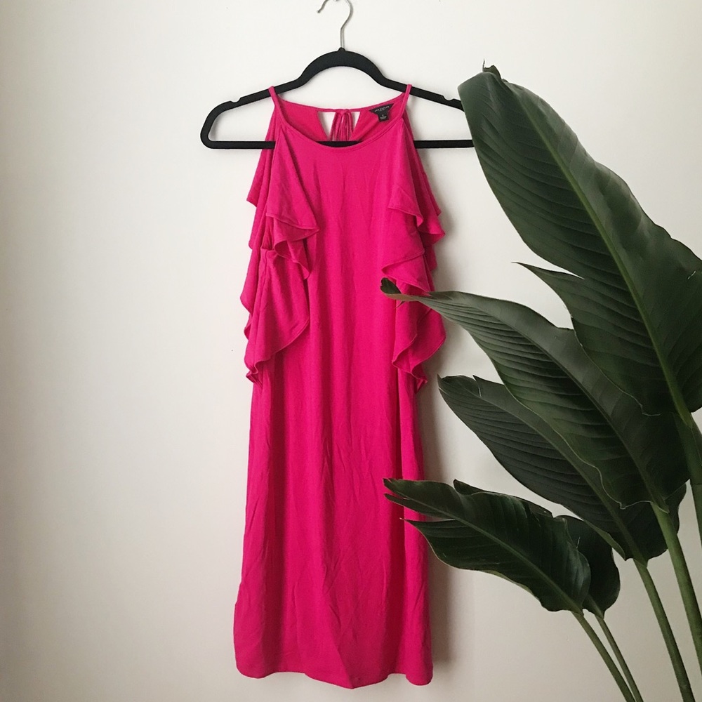 NWOT Ann Taylor ruffle dress